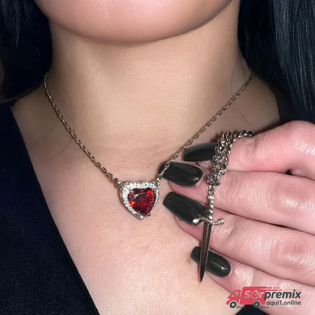 Collar Corazon Y Espada